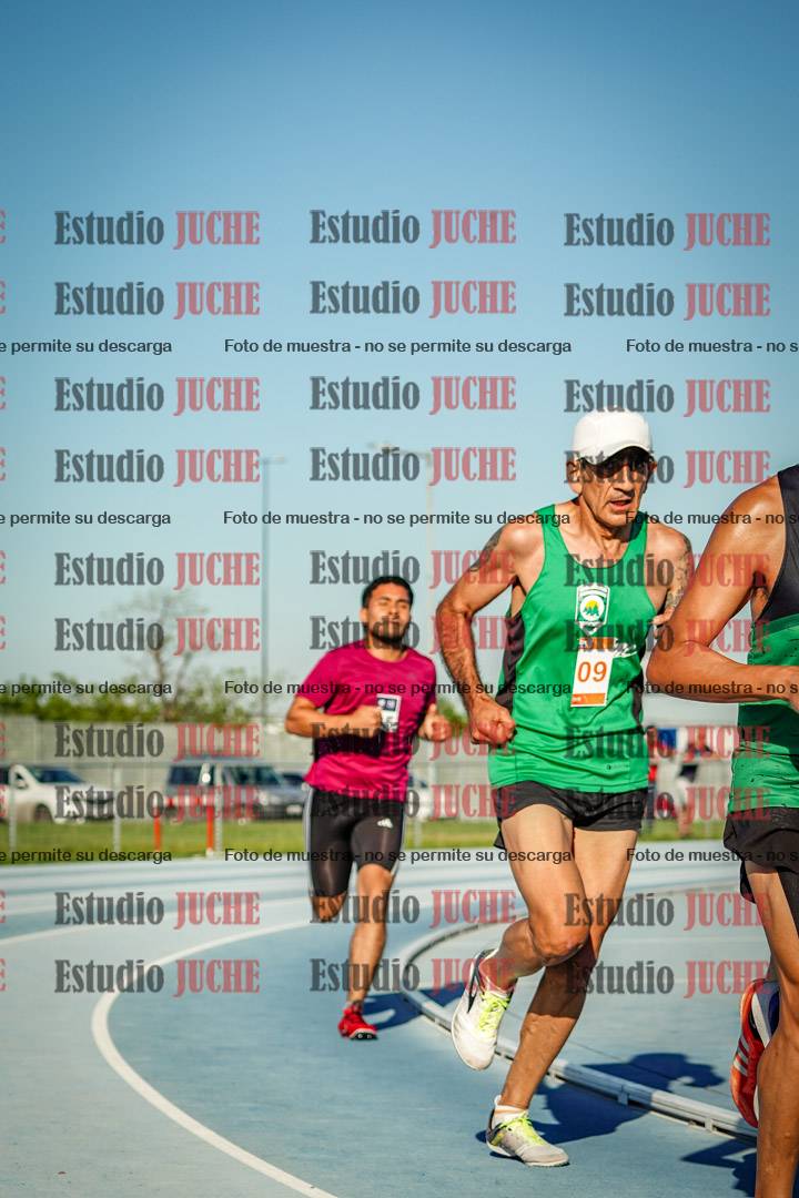 Fotos de los 3000 m llanos de varones