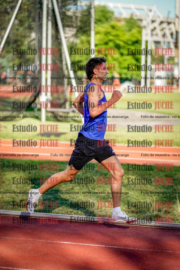 Fotos de los 3000 m llanos de varones