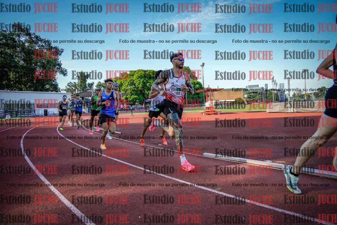Fotos de los 1500 m llanos de varones