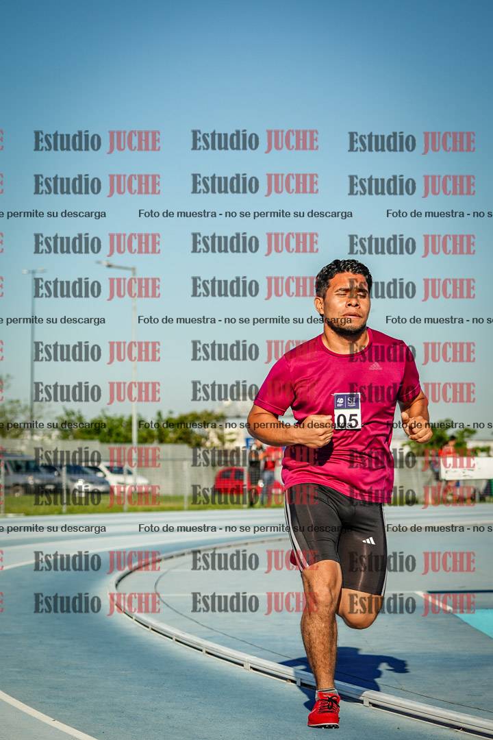 Fotos de los 3000 m llanos de varones