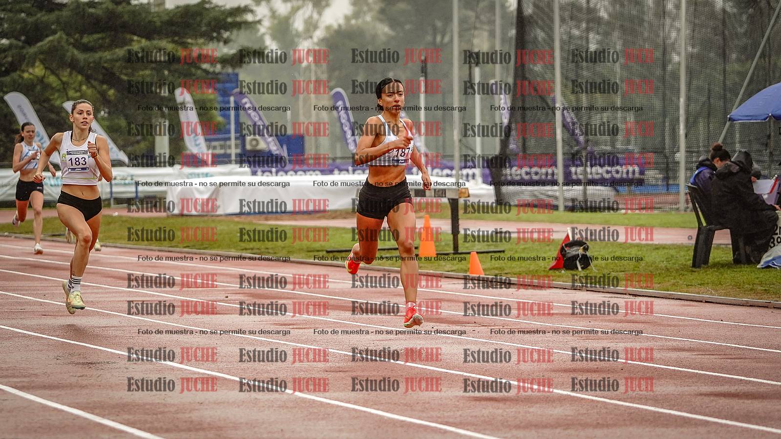 Fotos de los 400 m de mujeres - FINAL