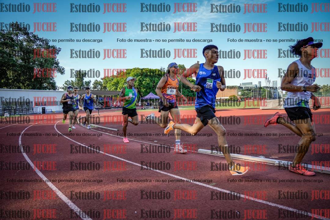 Fotos de los 1500 m llanos de varones