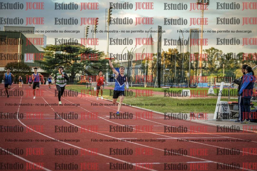 Fotos de las Postas 4x100 m de varones