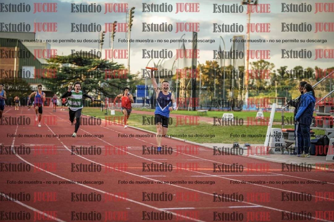 Fotos de las Postas 4x100 m de varones