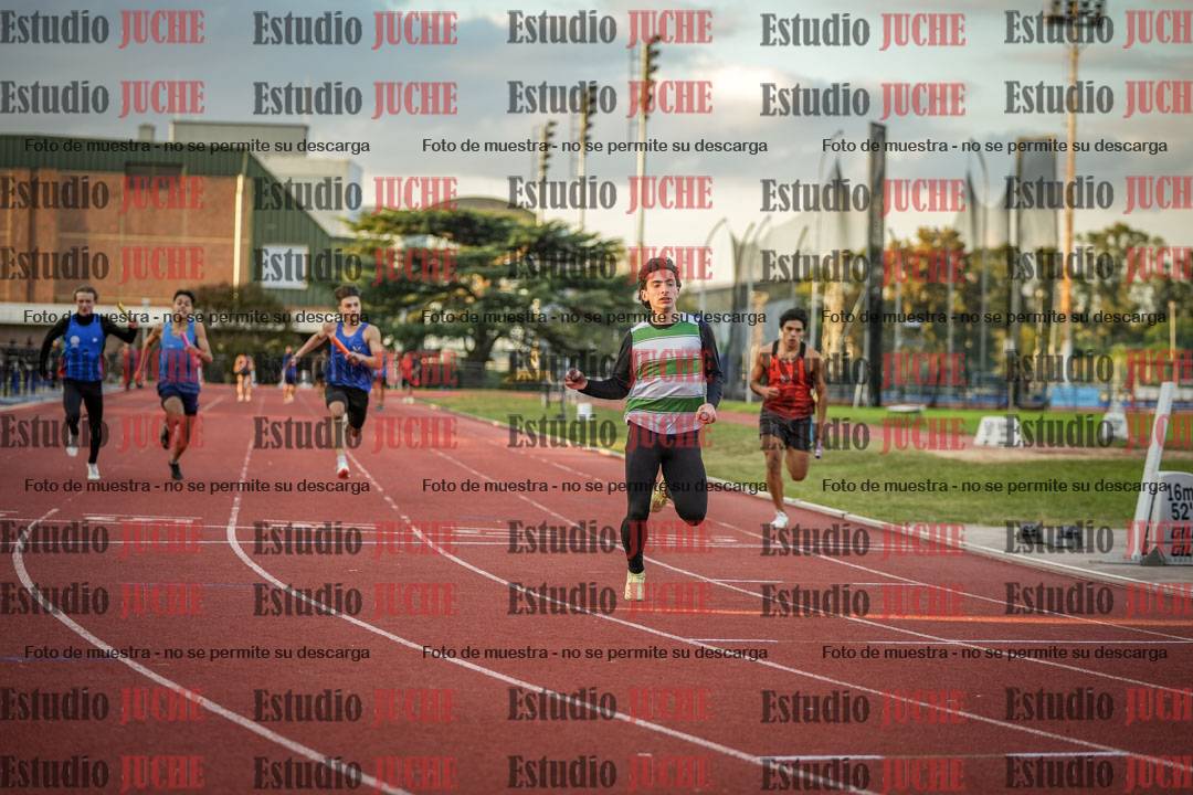 Fotos de las Postas 4x100 m de varones