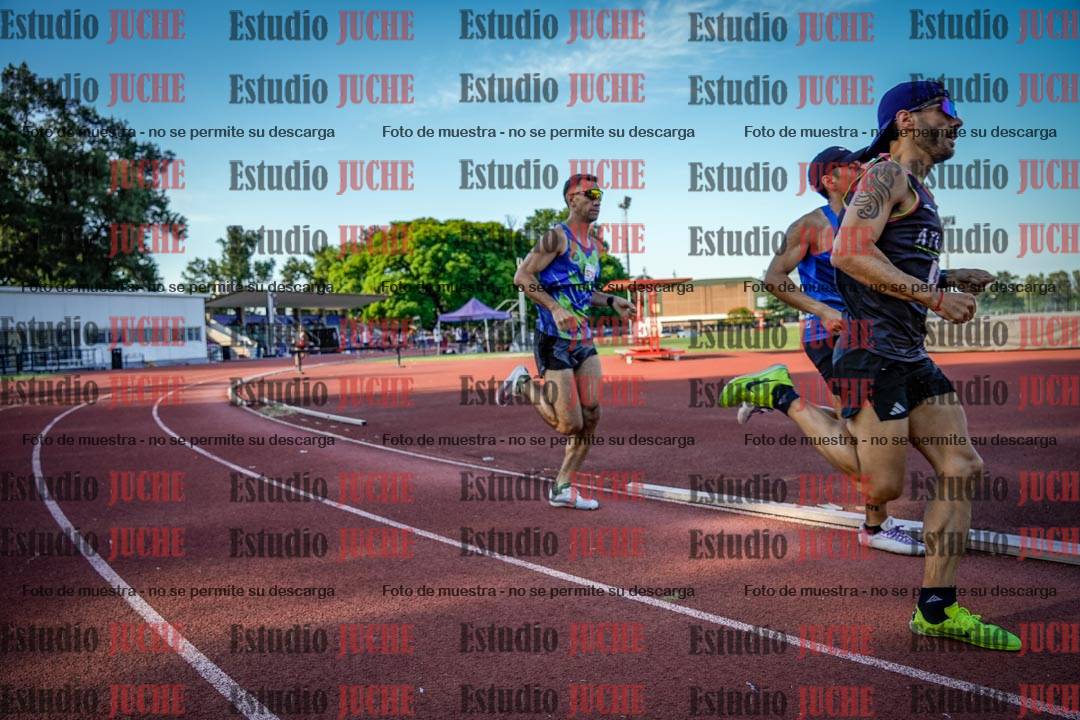 Fotos de los 1500 m llanos de varones