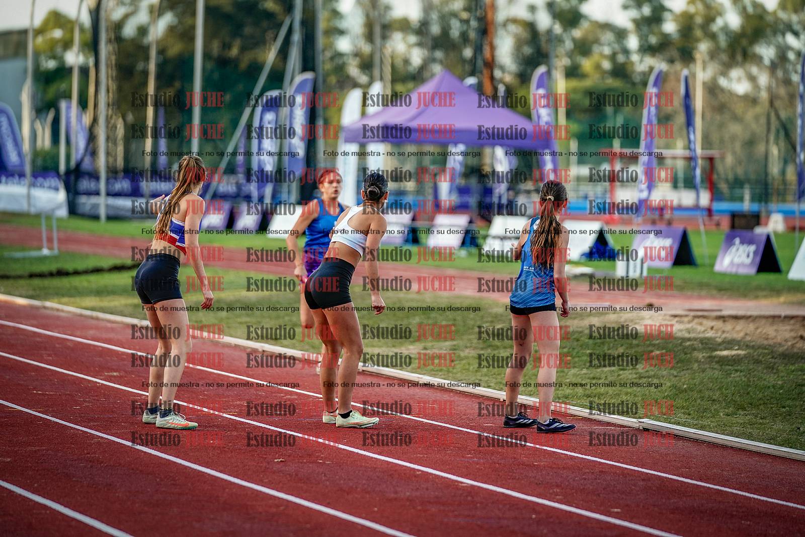 Fotos de las postas 4x400 m de mujeres