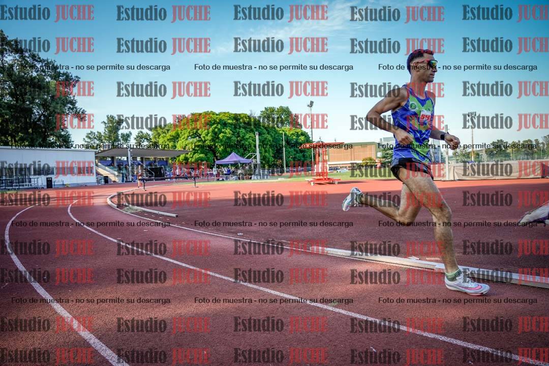 Fotos de los 1500 m llanos de varones