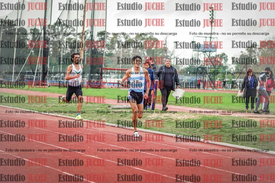 Fotos de los 3000 m llanos de varones