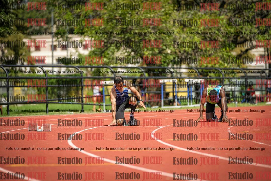 Fotos de los 200 m llanos de varones