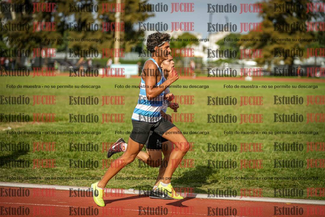 Fotos de los 3000 m llanos de varones