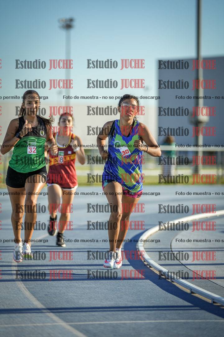 Fotos de los 1500 m llanos de mujeres
