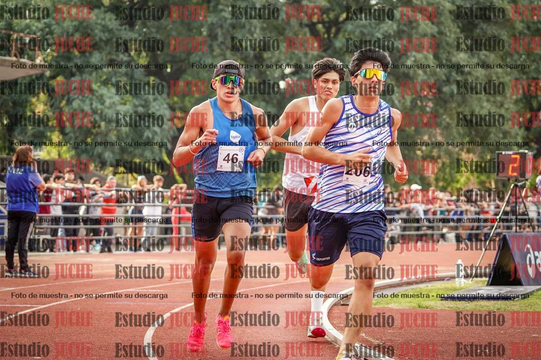 Fotos de los 1500 m llanos de varones - decatlón 10