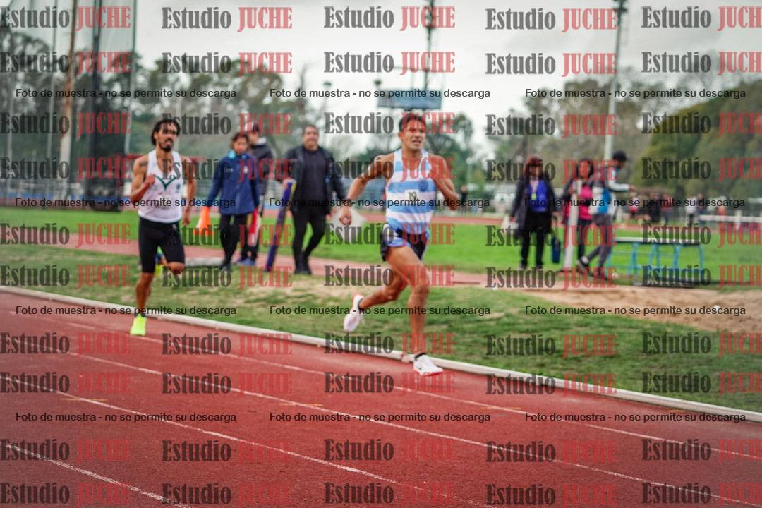 Fotos de los 3000 m llanos de varones