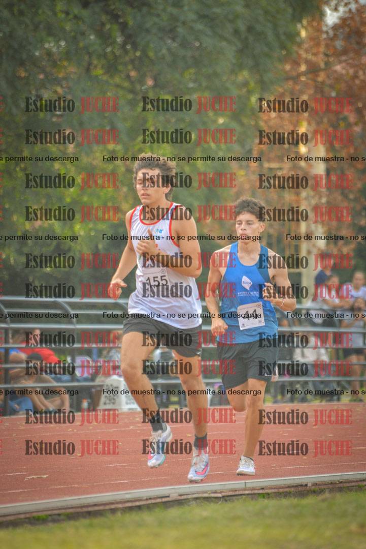 Fotos de los 1500 m llanos de varones - decatlón 10
