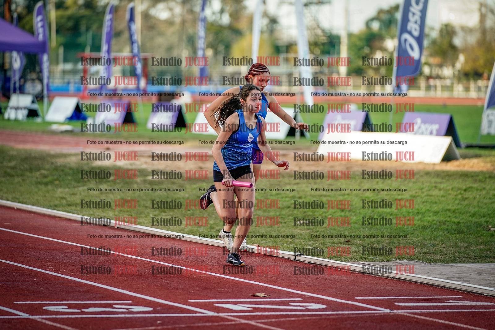Fotos de las postas 4x400 m de mujeres