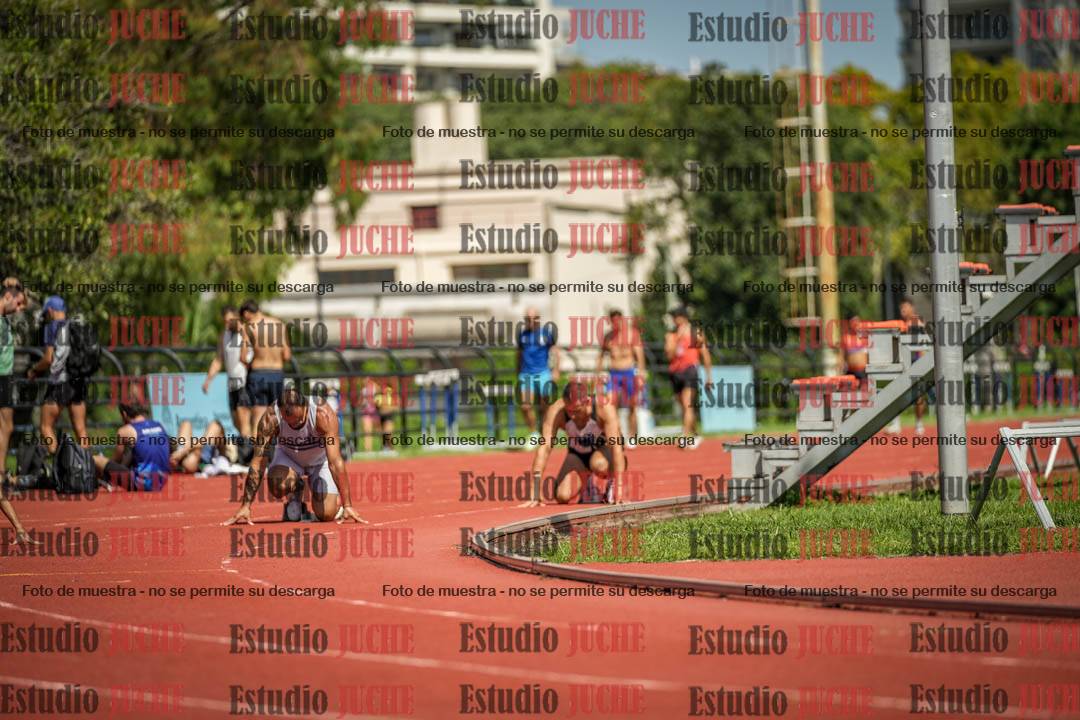 Fotos de los 200 m llanos de varones