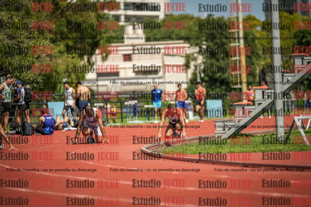 Fotos de los 200 m llanos de varones
