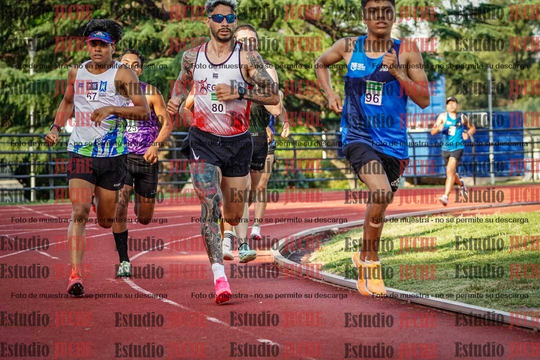 Fotos de los 1500 m llanos de varones
