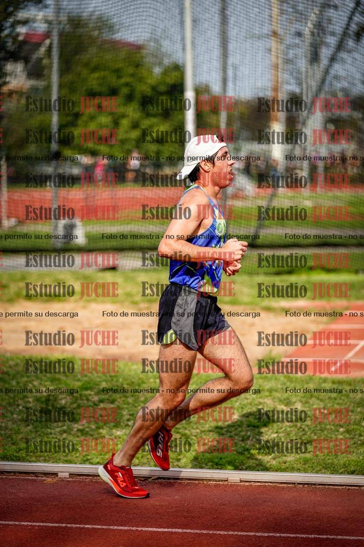 Fotos de los 3000 m llanos de varones