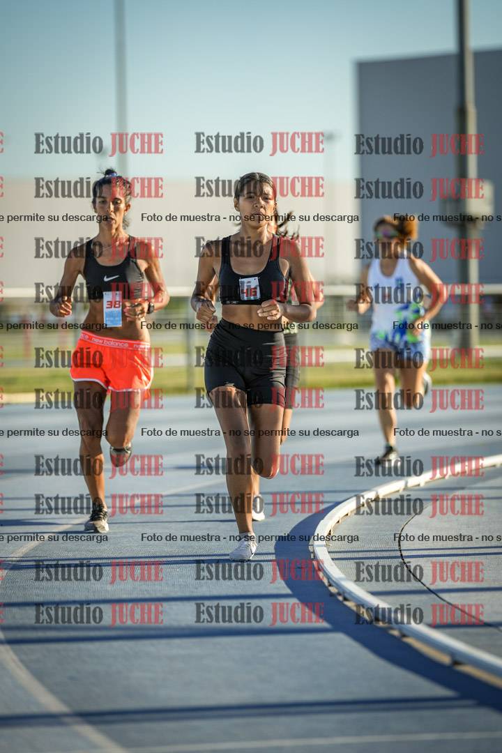 Fotos de los 1500 m llanos de mujeres