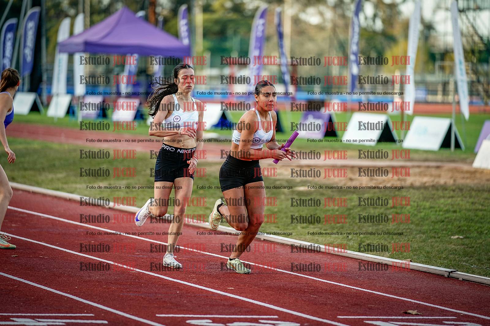 Fotos de las postas 4x400 m de mujeres