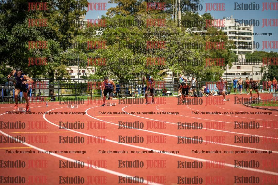 Fotos de los 200 m llanos de varones