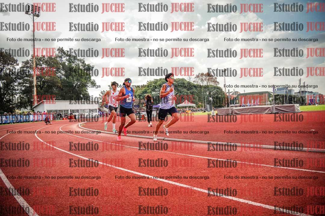 Fotos de los 1500 m llanos de varones - decatlón 10