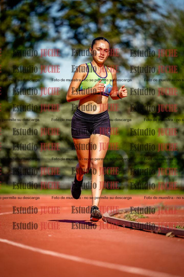 Fotos de los 5000 m llanos de mujeres y varones