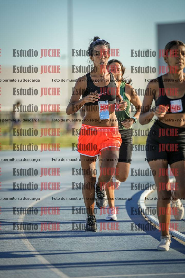 Fotos de los 1500 m llanos de mujeres