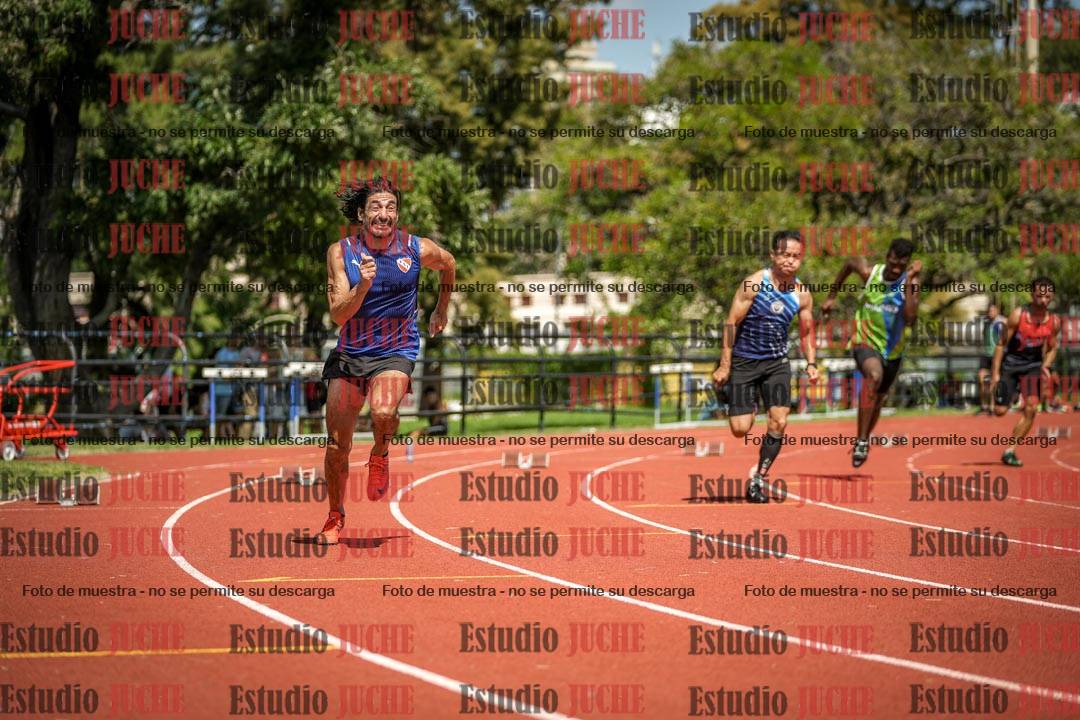 Fotos de los 200 m llanos de varones