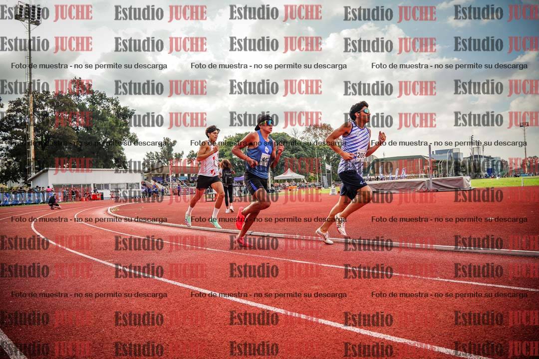 Fotos de los 1500 m llanos de varones - decatlón 10
