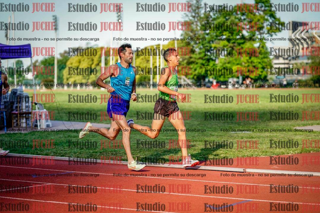 Fotos de los 1500 m llanos de varones