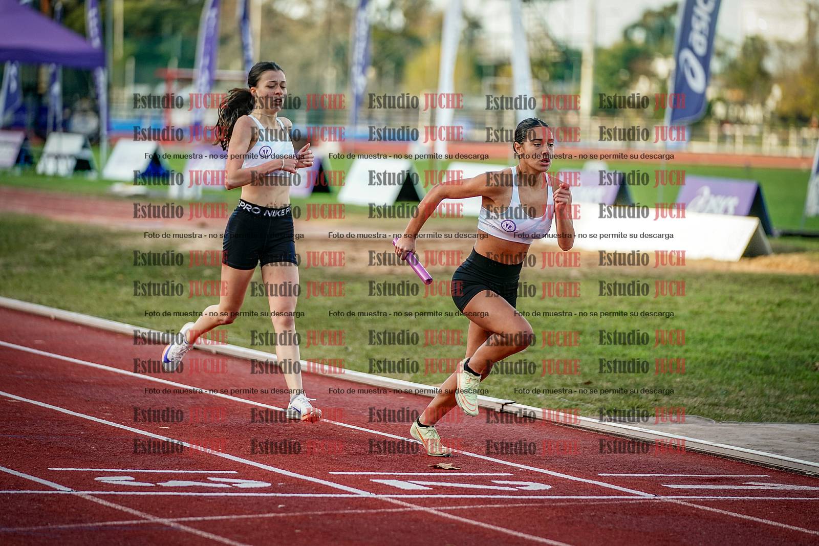 Fotos de las postas 4x400 m de mujeres