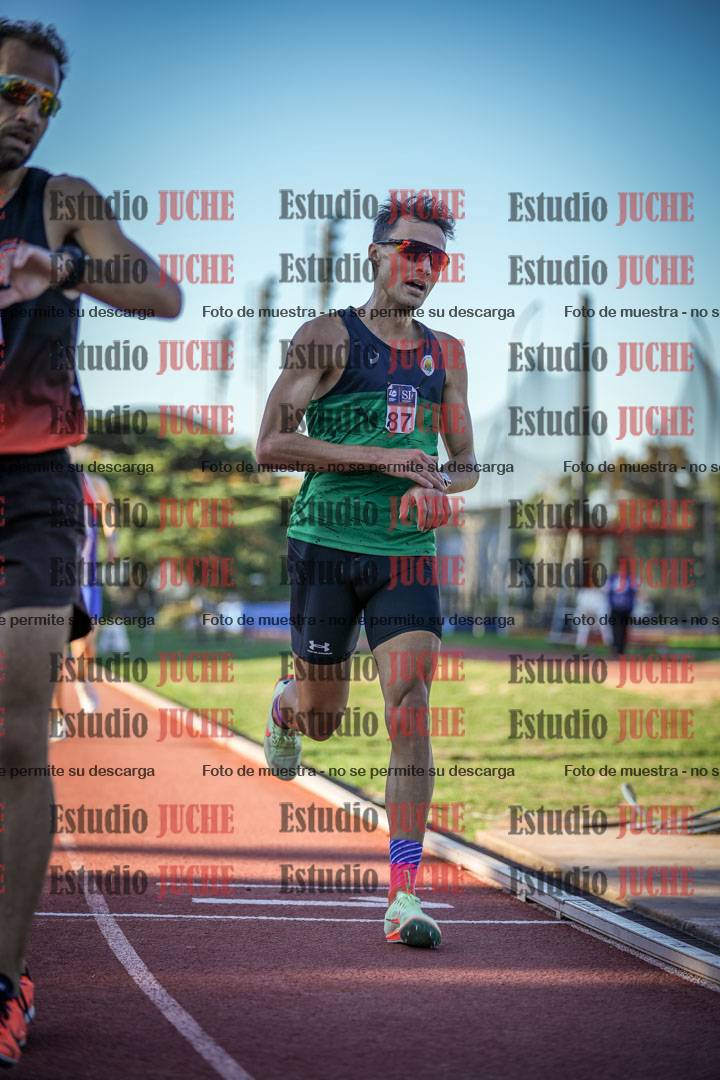 Fotos de los 3000 m llanos de varones