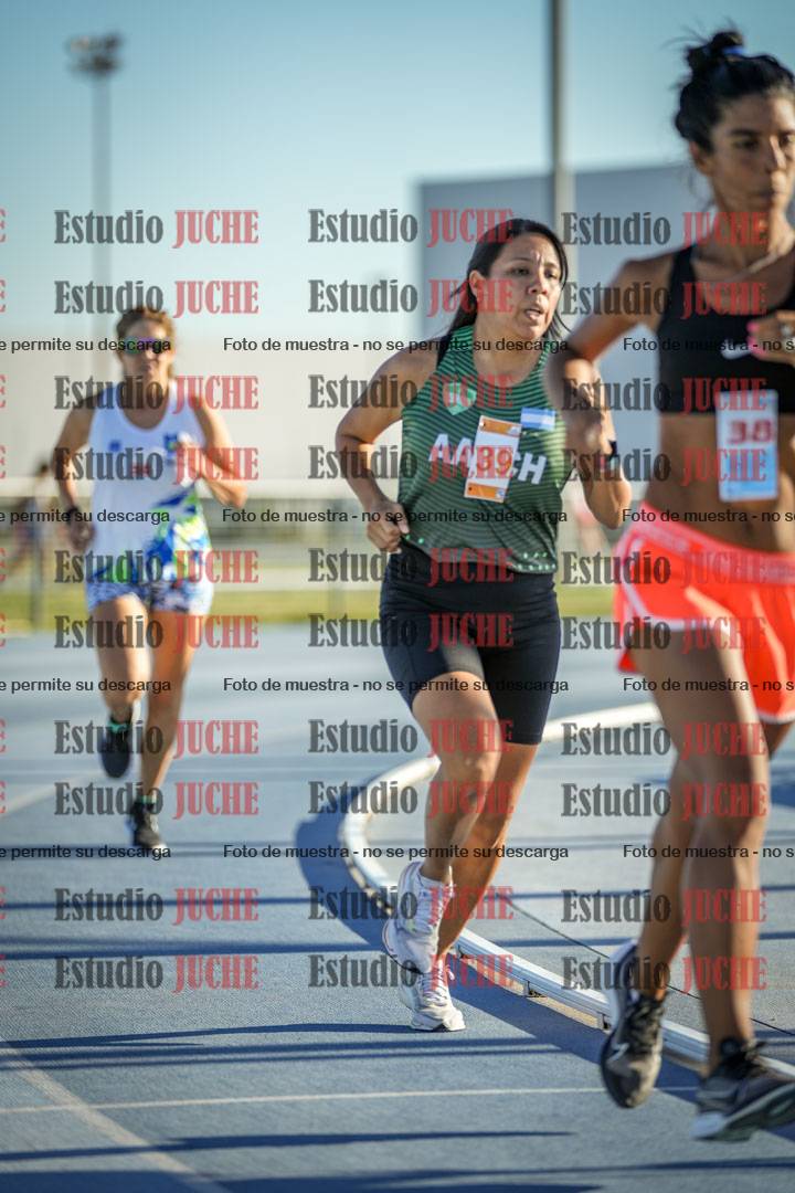 Fotos de los 1500 m llanos de mujeres