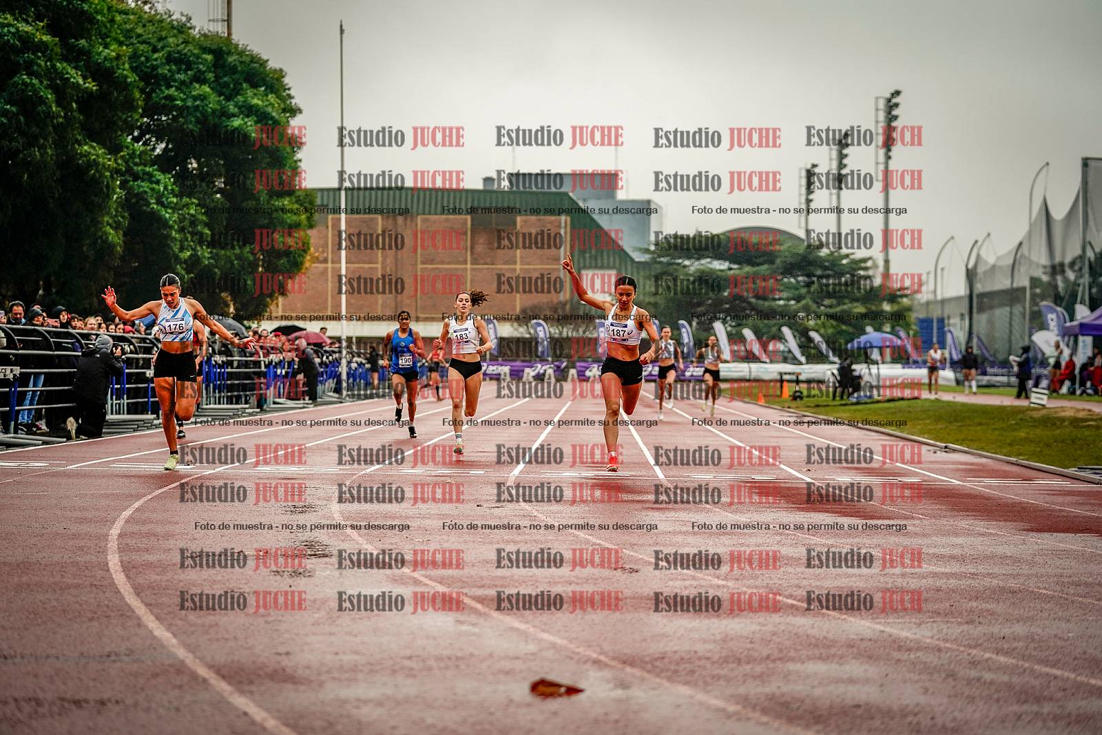 Fotos de los 400 m de mujeres - FINAL