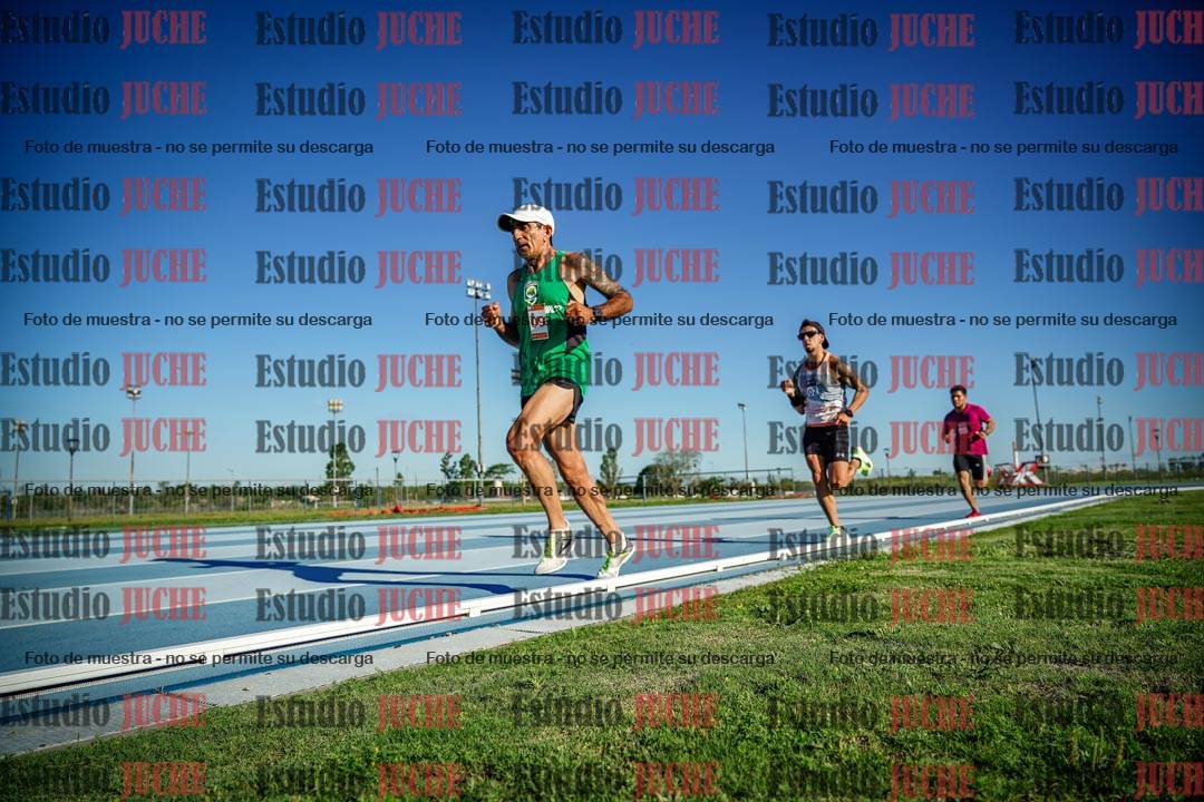Fotos de los 3000 m llanos de varones