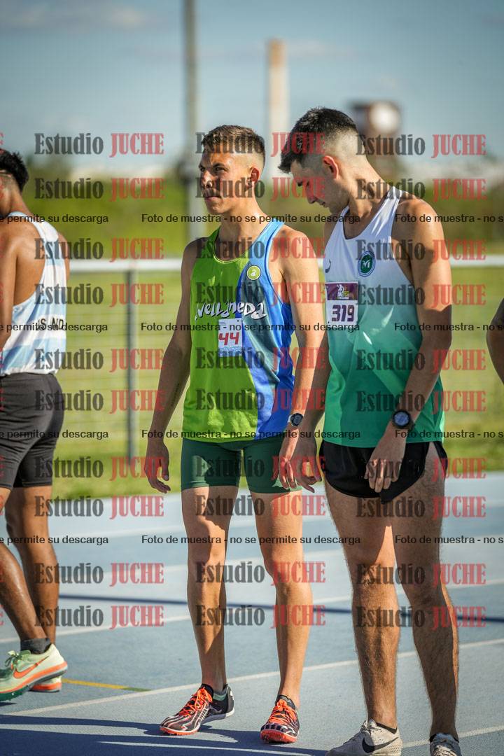Fotos de los 1500 m llanos de varones