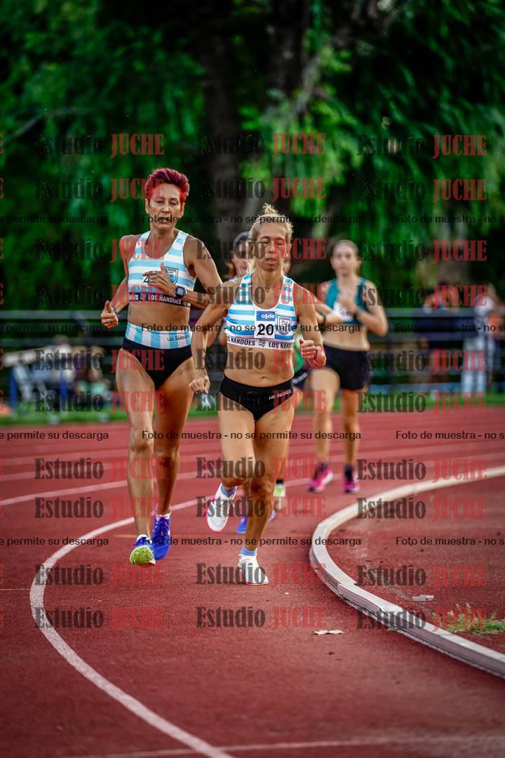 Fotos de los 1500 m llanos de mujeres