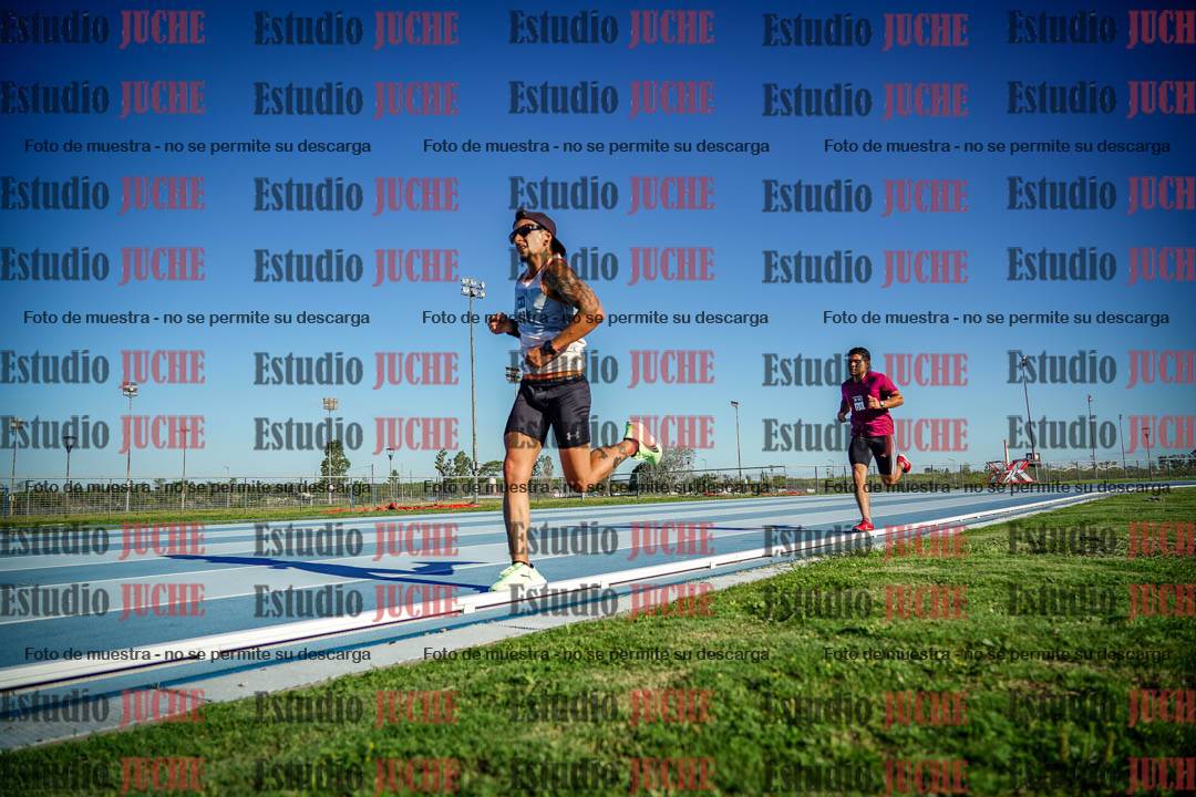 Fotos de los 3000 m llanos de varones