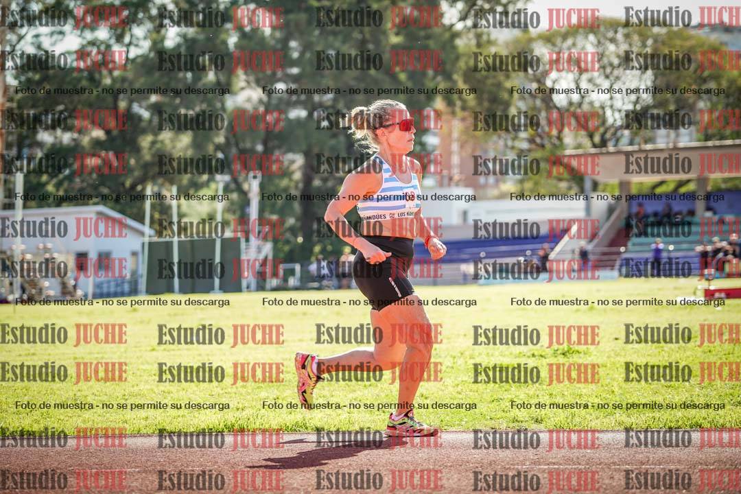Fotos de los 5000 m llanos de mujeres y varones