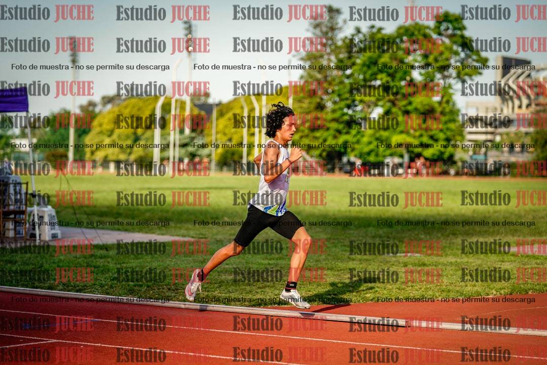 Fotos de los 1500 m llanos de varones
