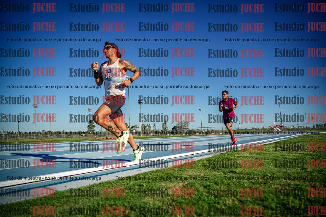 Fotos de los 3000 m llanos de varones