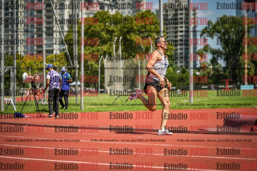 Fotos de los 200 m llanos de varones