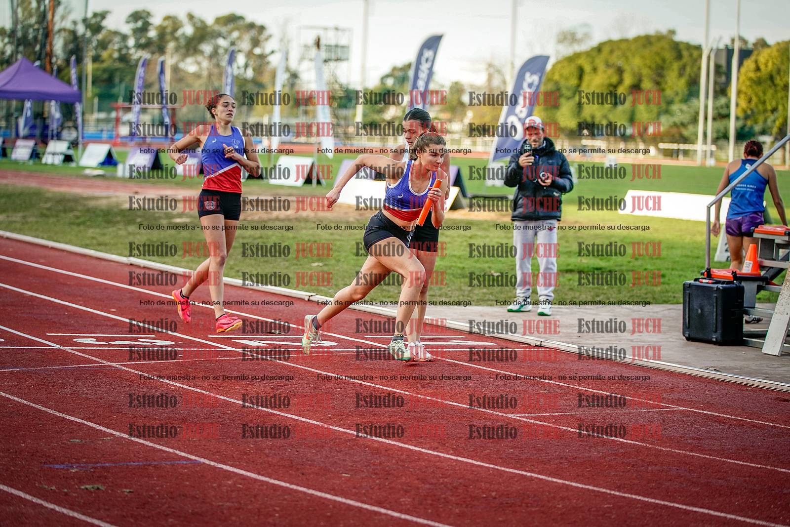 Fotos de las postas 4x400 m de mujeres