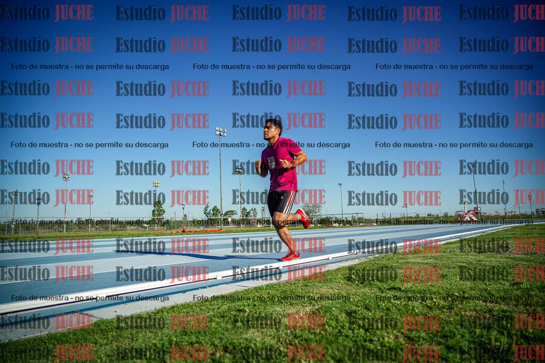 Fotos de los 3000 m llanos de varones