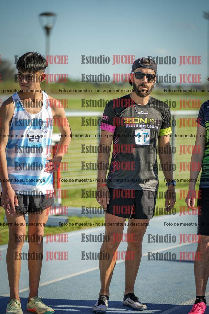 Fotos de los 1500 m llanos de varones