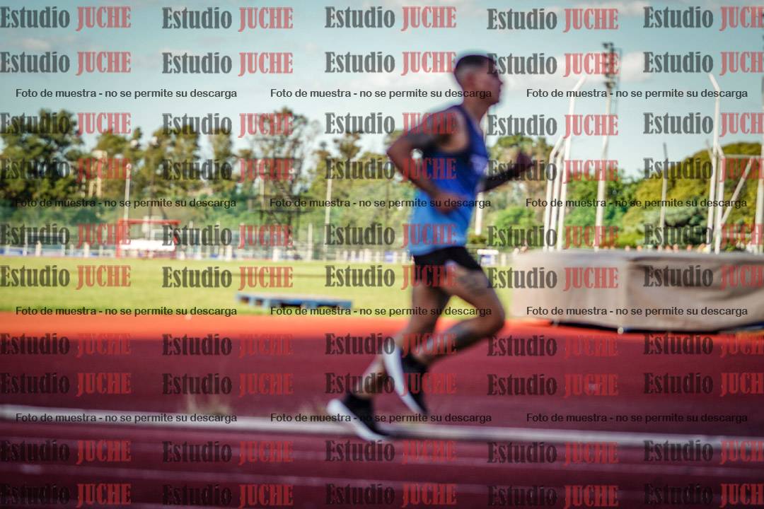 Fotos de los 3000 m llanos de varones
