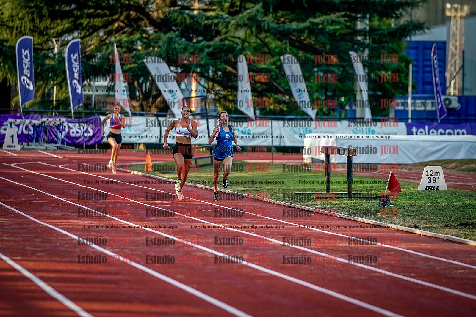 Fotos de las postas 4x400 m de mujeres